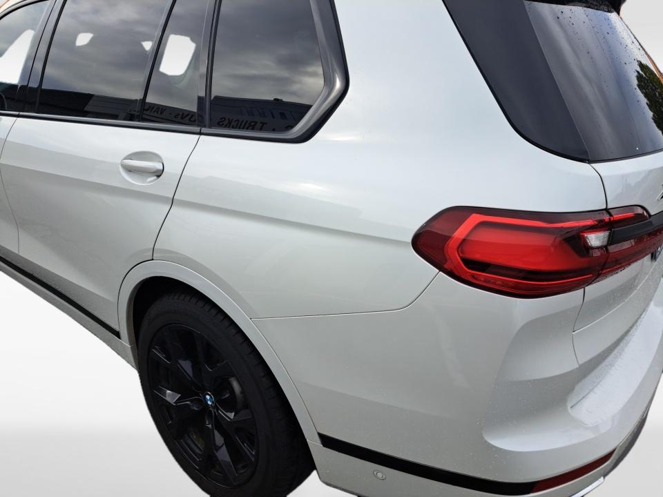 2020 BMW X7 xDrive40i