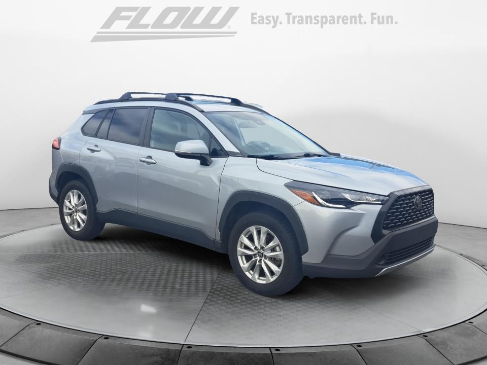 2022 Toyota Corolla Cross LE