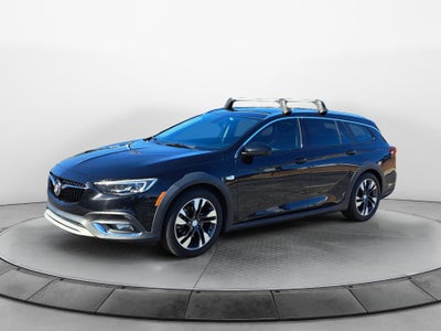 2018 Buick Regal TourX Essence