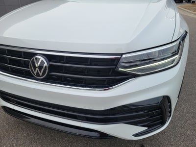 2023 Volkswagen Tiguan 2.0T SE R-Line Black
