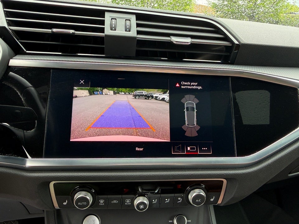 2020 Audi Q3 Premium 45 TFSI quattro Tiptronic