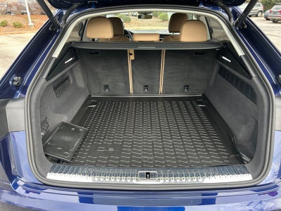 2023 Audi Q8 Premium Plus 55 TFSI quattro Tiptronic