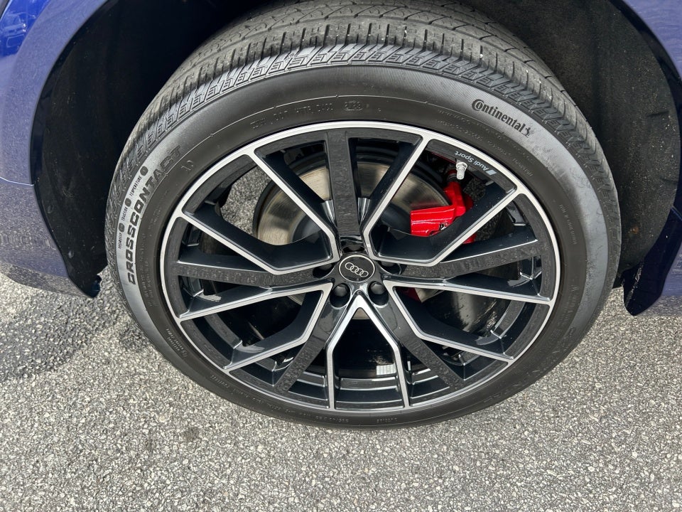 2023 Audi Q8 Premium Plus 55 TFSI quattro Tiptronic