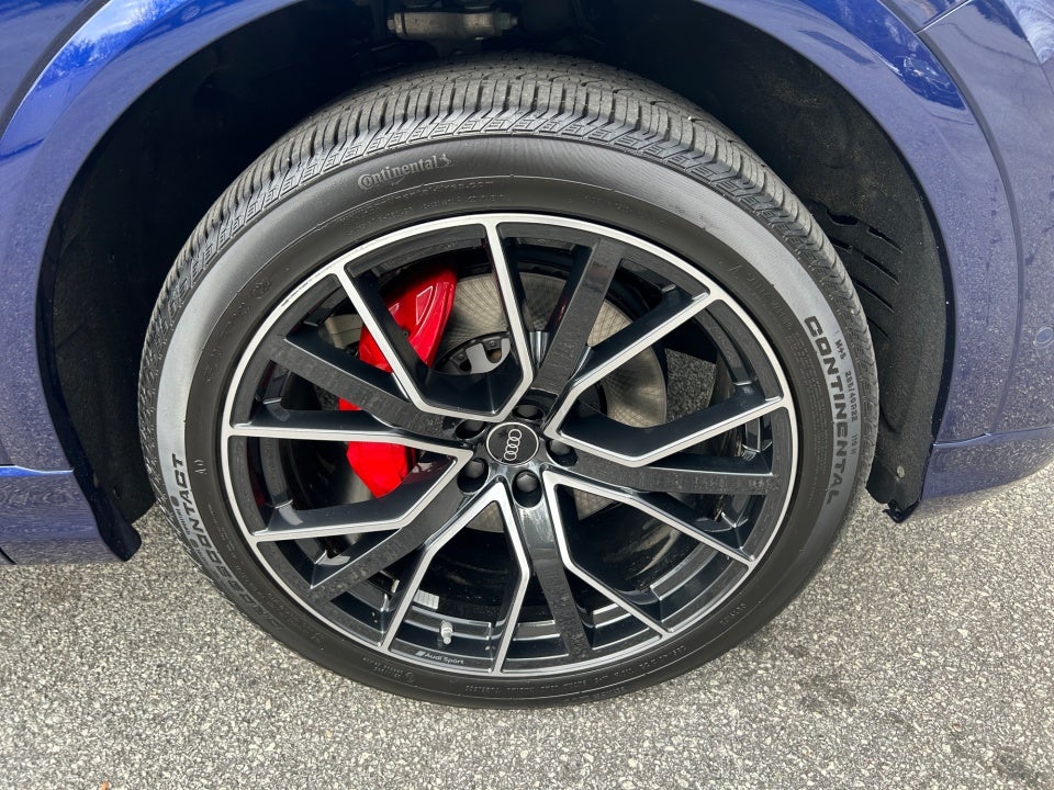 2023 Audi Q8 Premium Plus 55 TFSI quattro Tiptronic