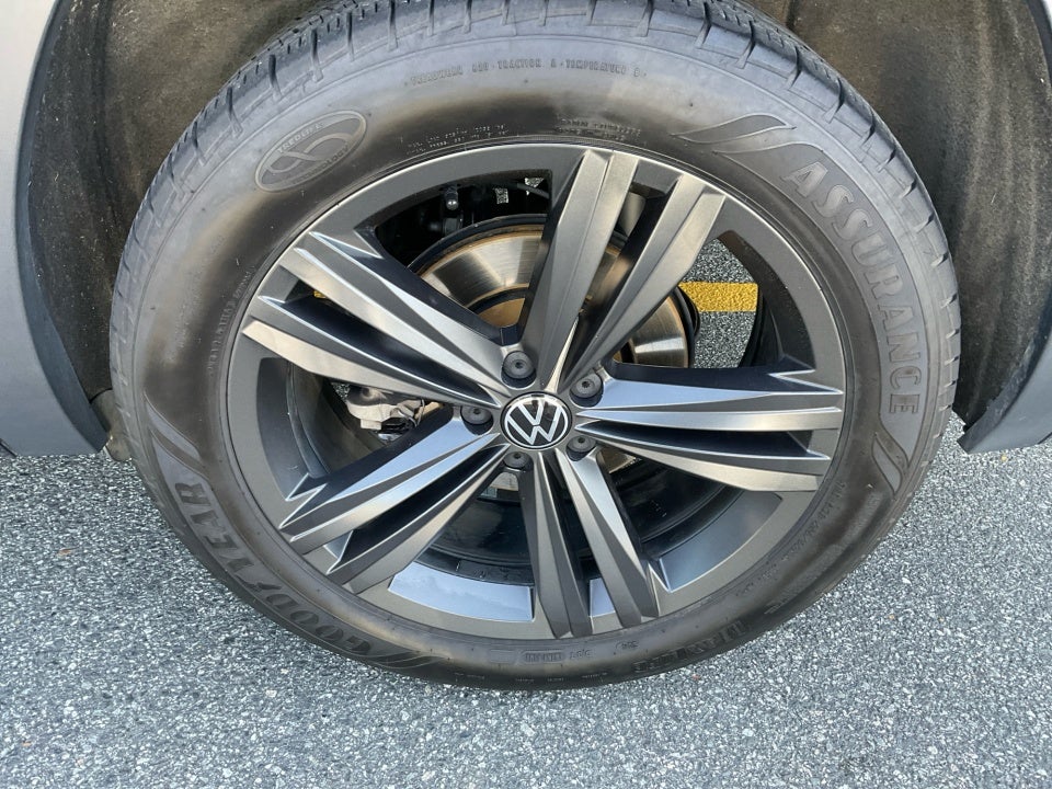 2022 Volkswagen Atlas 3.6L V6 SEL R-Line