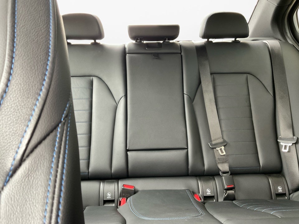 2023 BMW 330e xDrive