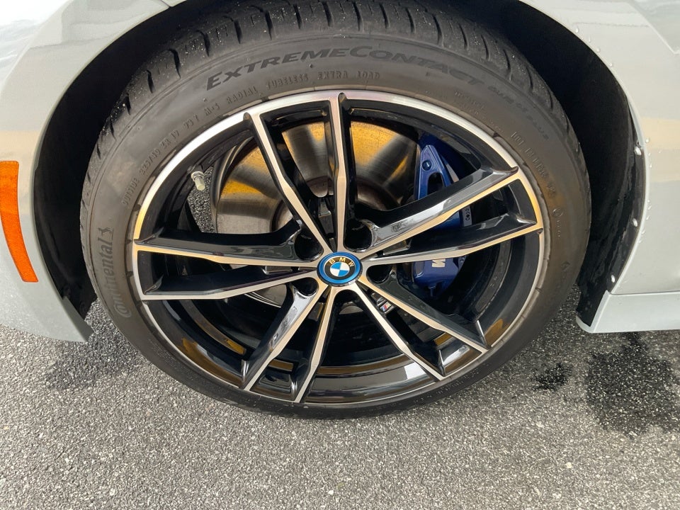 2023 BMW 330e xDrive