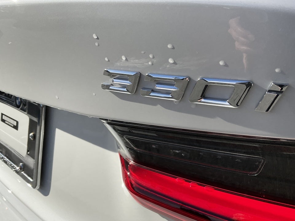 2023 BMW 330i xDrive