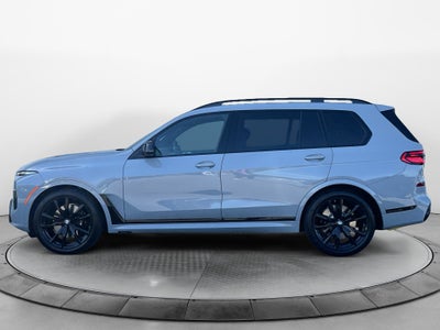2024 BMW X7 M60i