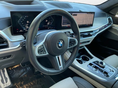 2024 BMW X7 M60i