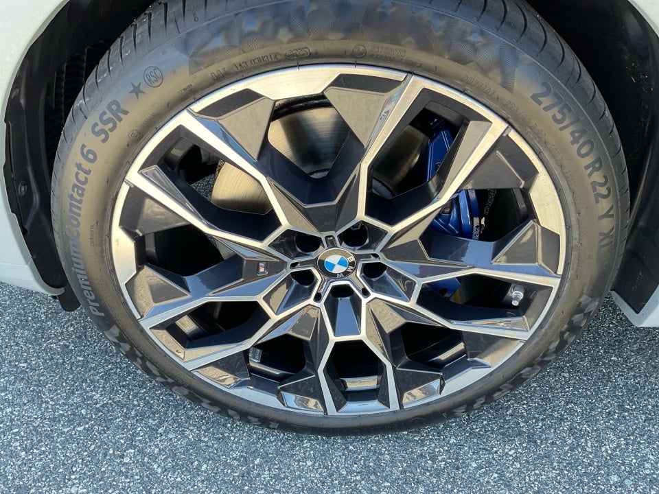 2024 BMW X7 M60i