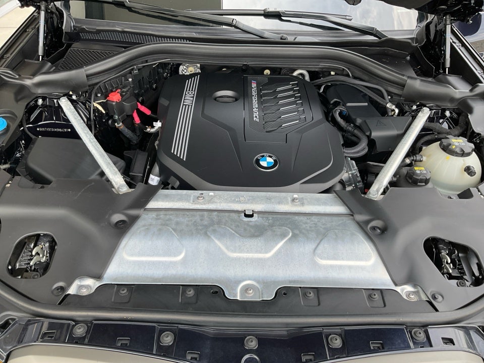 2021 BMW X3 M40i