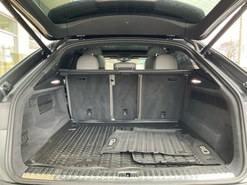 2019 Audi Q8 55 Premium