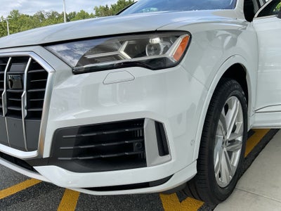 2022 Audi Q7 Premium Plus