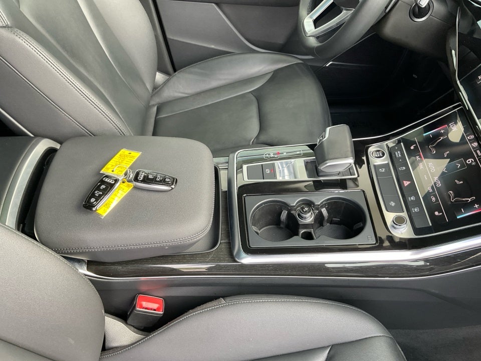 2022 Audi Q7 Premium Plus