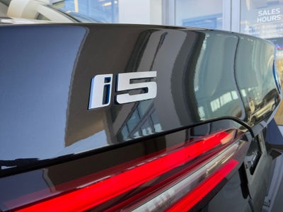 2024 BMW i5 eDrive40