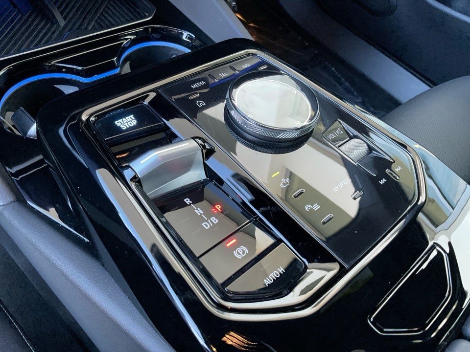 2024 BMW i5 eDrive40