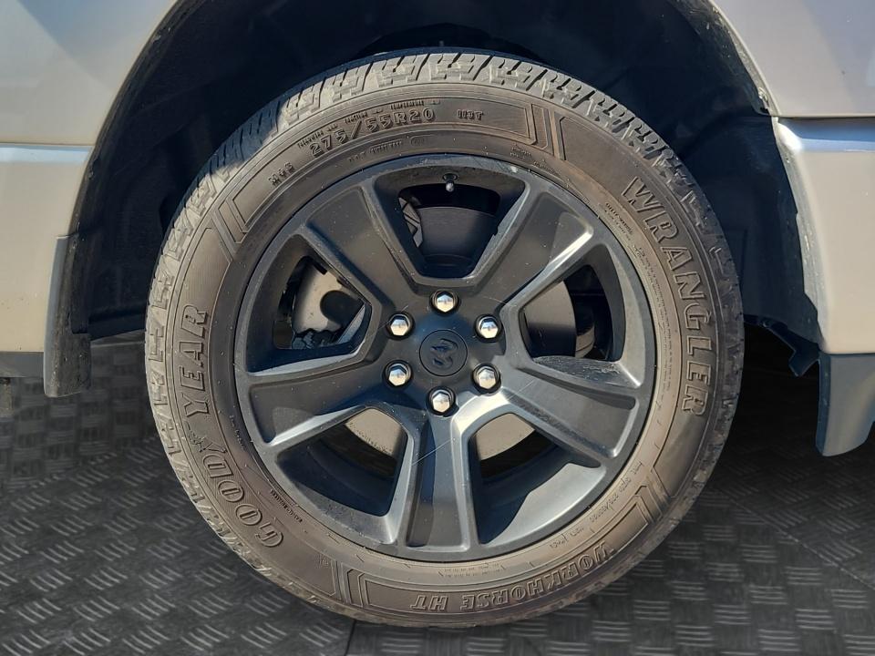 2022 RAM 1500 Big Horn Quad Cab 4x4 6'4' Box