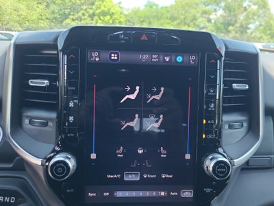 2025 RAM 1500 Big Horn Crew Cab 4x4 5'7" Box