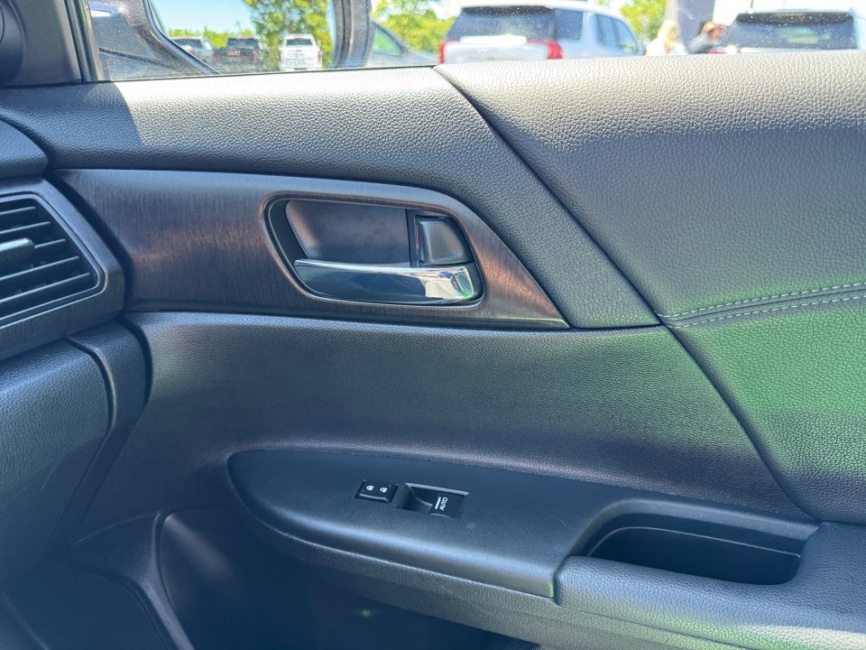 2015 Honda Accord Hybrid EX-L