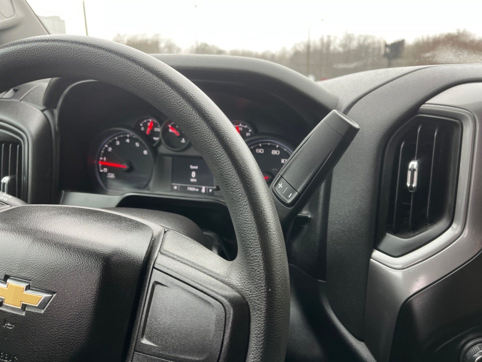 2020 Chevrolet Silverado 2WD Crew Cab Short Bed Custom