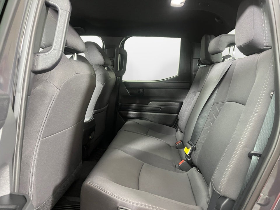 2025 Toyota TACOMA SR5 SR5