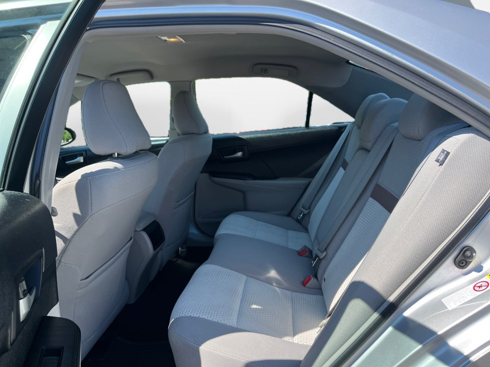 2013 Toyota CAMRY LE