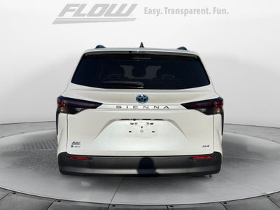 2025 Toyota SIENNA XLE XLE 8 Passenger