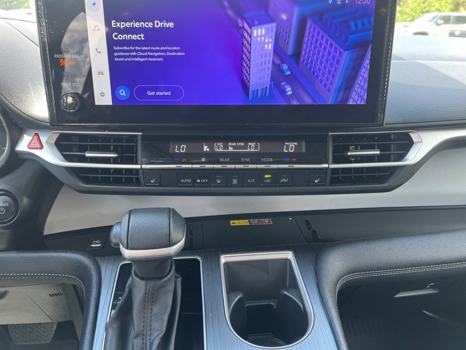2025 Toyota Sienna XLE