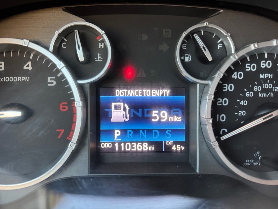 2016 Toyota TUNDRA 4X2 SR5 5.7L V8