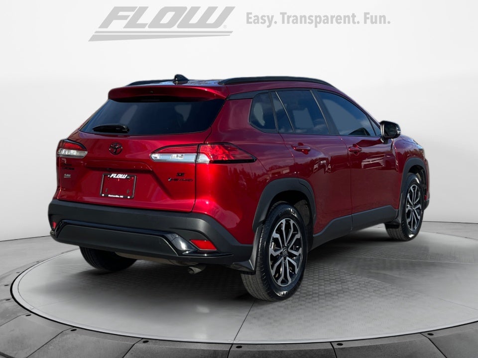 2025 Toyota COROLLA CROSS HV SE