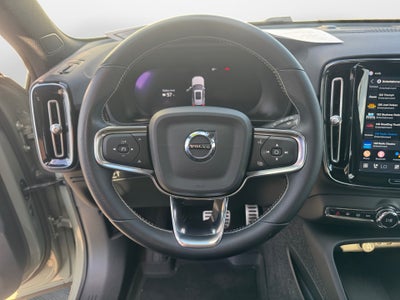 2021 Volvo XC40 Recharge Pure Electric P8