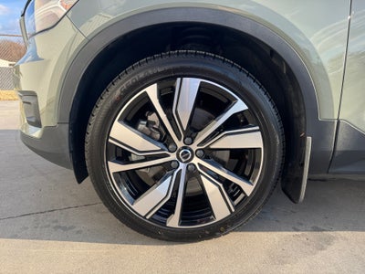2021 Volvo XC40 Recharge Pure Electric P8