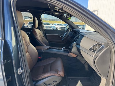 2024 Volvo XC90 B6 Ultimate Bright Theme 7-Seater