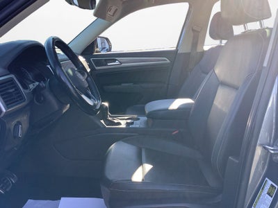 2021 Volkswagen Atlas 3.6L V6 SE w/Technology R-Line