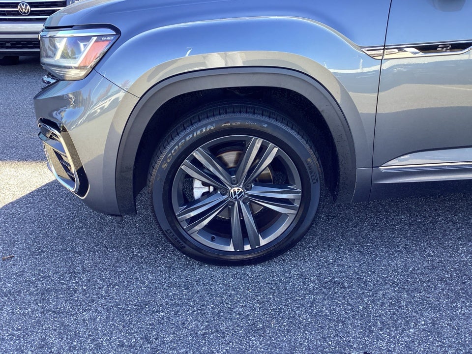 2021 Volkswagen Atlas 3.6L V6 SE w/Technology R-Line