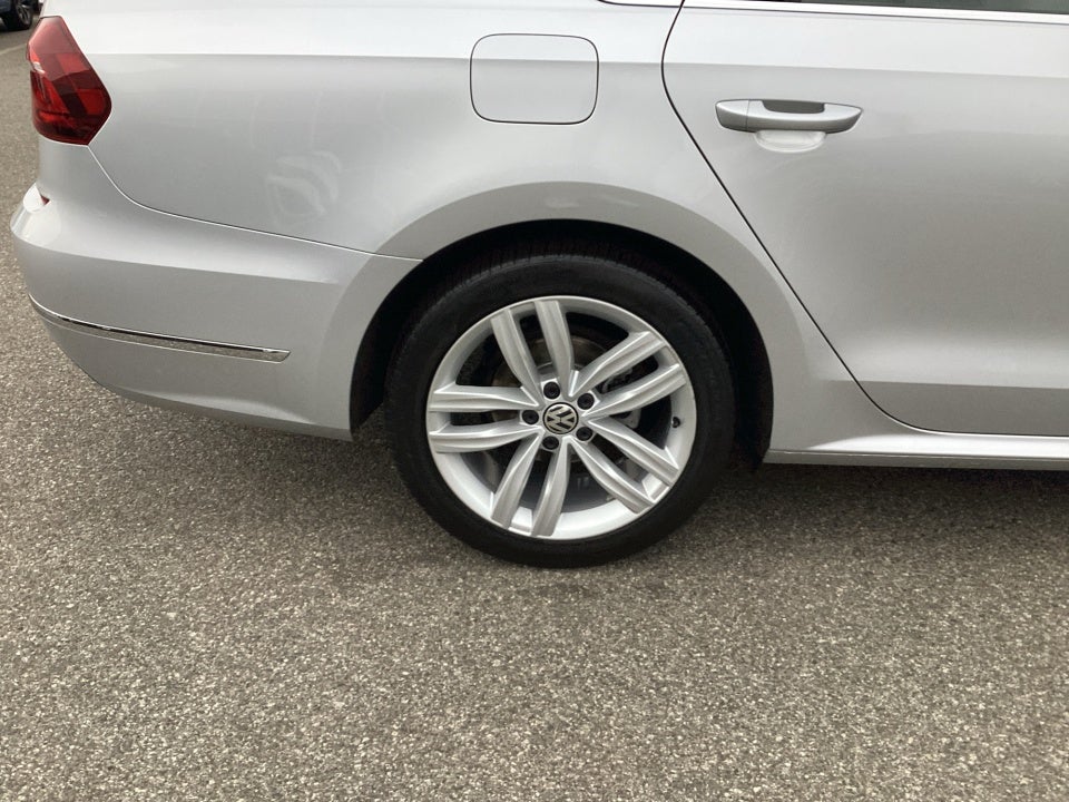 2018 Volkswagen Passat 2.0T SE