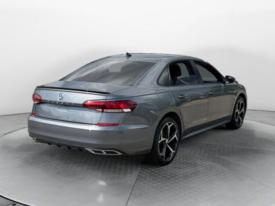 2021 Volkswagen Passat 2.0T R-Line