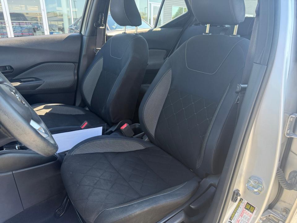 2018 Nissan Kicks S