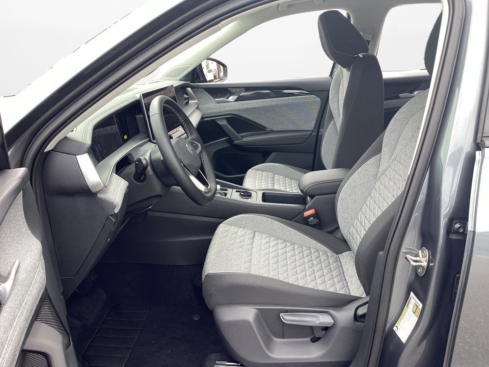 2025 Volkswagen Tiguan 2.0T S