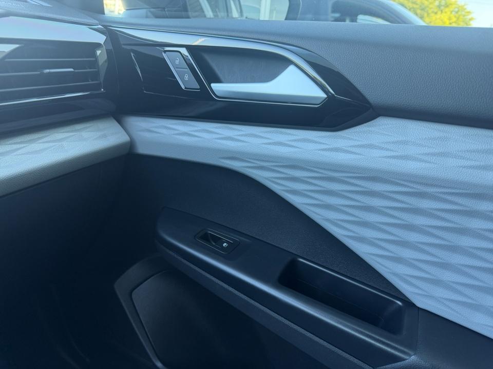 2022 Volkswagen Taos S