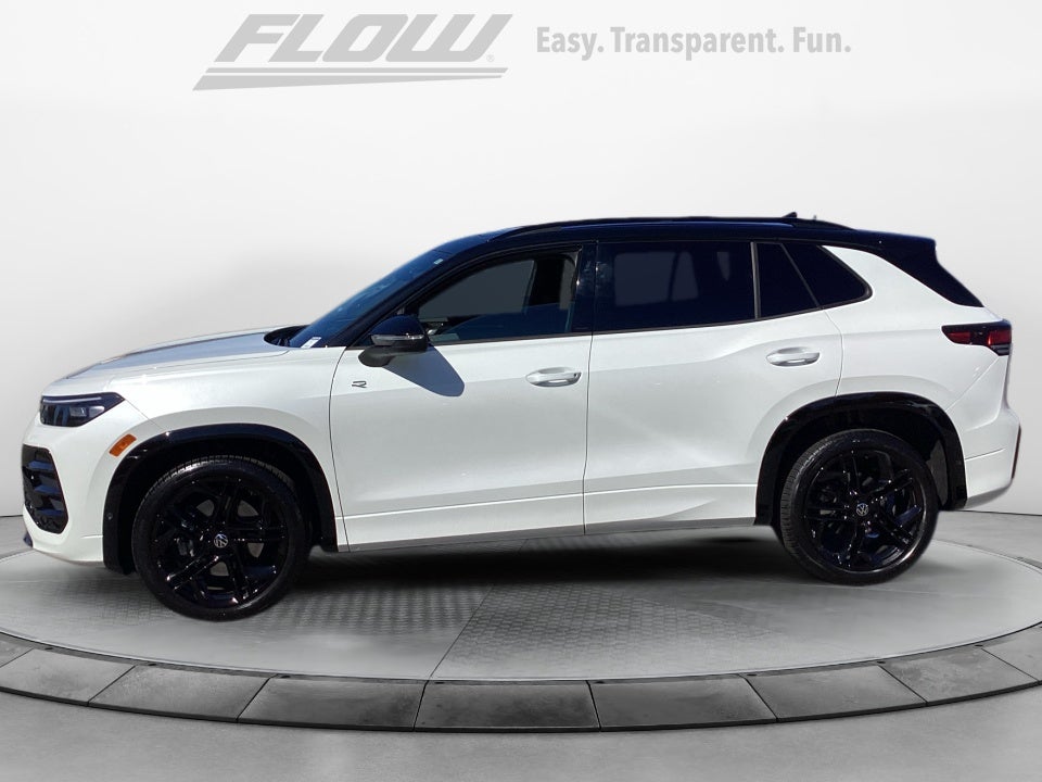 2025 Volkswagen Tiguan 2.0T SE R-Line Black