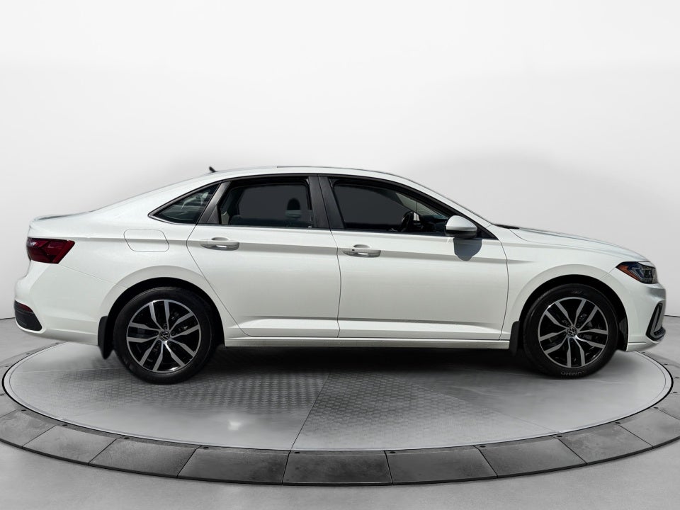 2026 Volkswagen Jetta SE