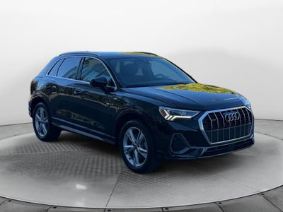 2024 Audi Q3 S line Premium