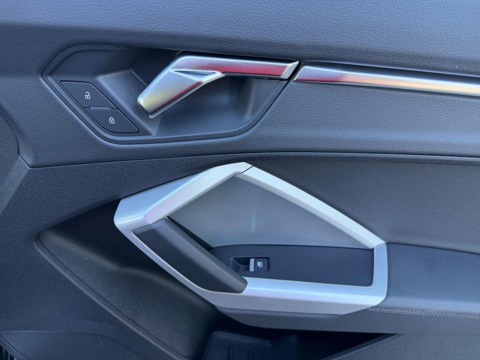 2024 Audi Q3 S line Premium