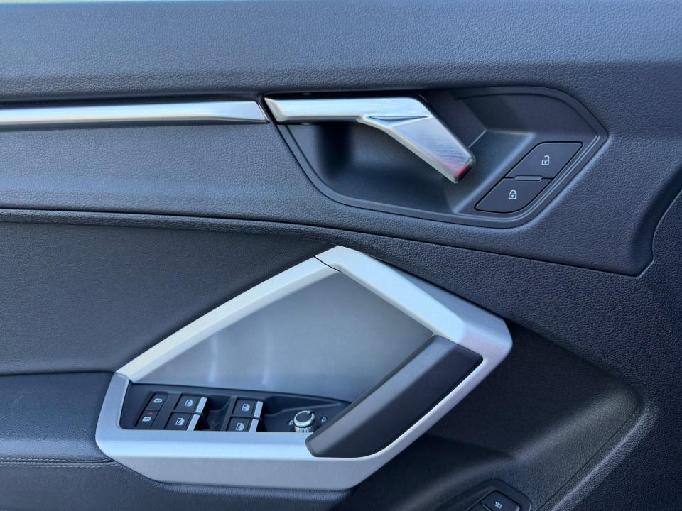 2024 Audi Q3 S line Premium