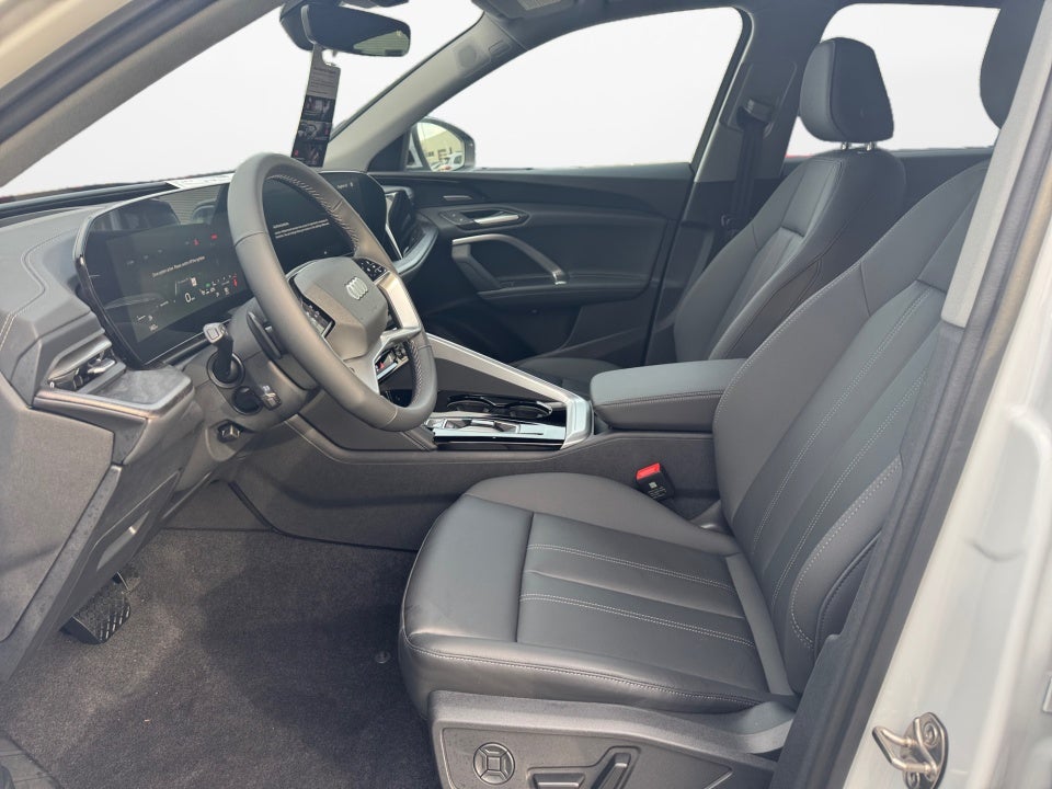 2025 Audi All-new Q5 Premium Plus TFSI quattro S tronic
