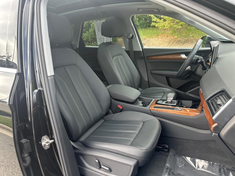 2023 Audi Q5 Premium Plus
