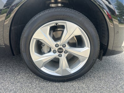 2024 Audi Q5 S line Prestige