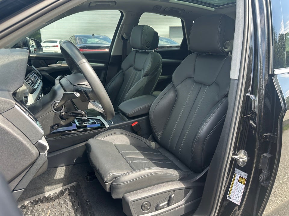 2024 Audi Q5 S line Prestige